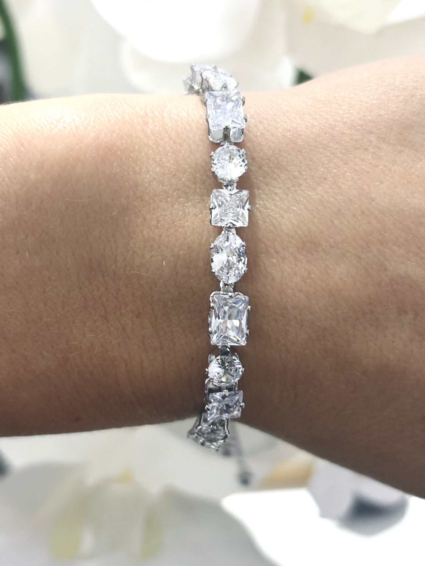 Demi square solitaire and rectangle crystal adjustable bracelet